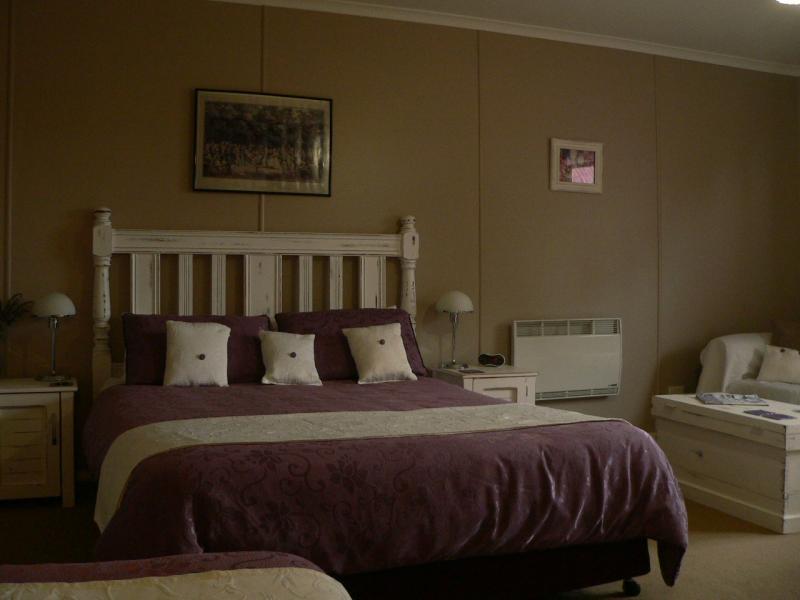 Redcliffe House Colonial Bed & Breakfast Swansea Bagian luar foto