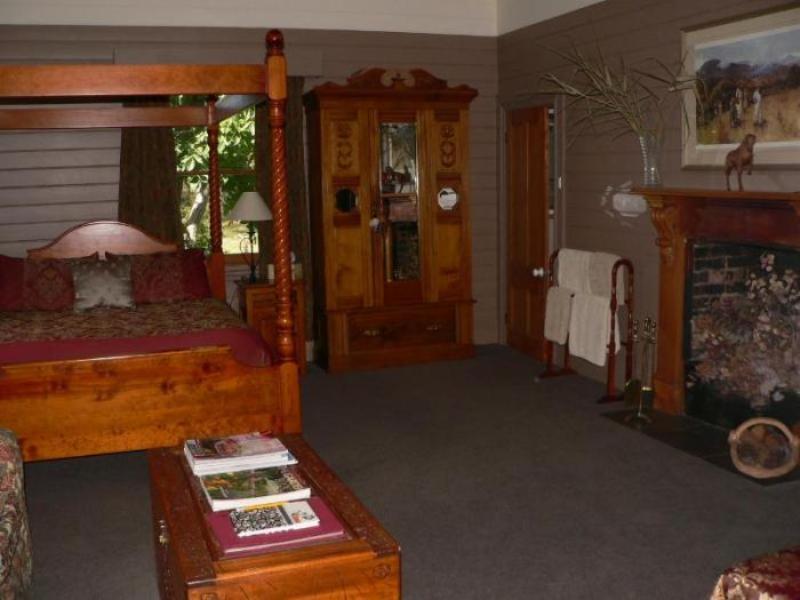 Redcliffe House Colonial Bed & Breakfast Swansea Bagian luar foto