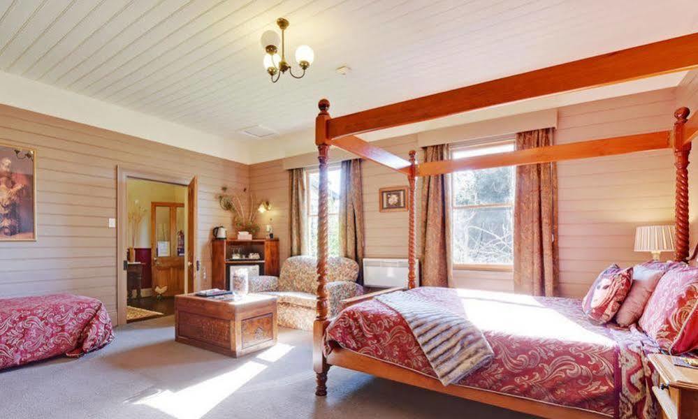 Redcliffe House Colonial Bed & Breakfast Swansea Bagian luar foto